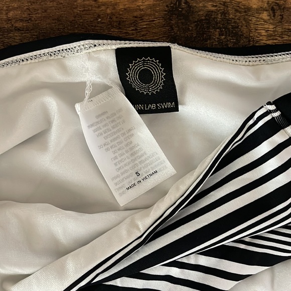NEW Sunn Lab Women’s Striped Bikini Top & Bottom, Black/White, Small - Picture 8 of 10